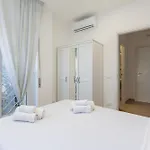 Hostly-libia Light Lodge-10min Metro To Colosseum Apartment *