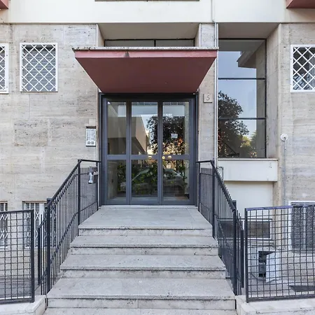 Apartment Hostly-libia Light Lodge-10min Metro To Colosseum